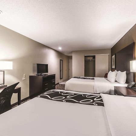 La Quinta By Wyndham Collinsville - St. Louis Bagian luar foto