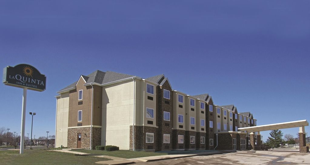 La Quinta By Wyndham Collinsville - St. Louis Bagian luar foto